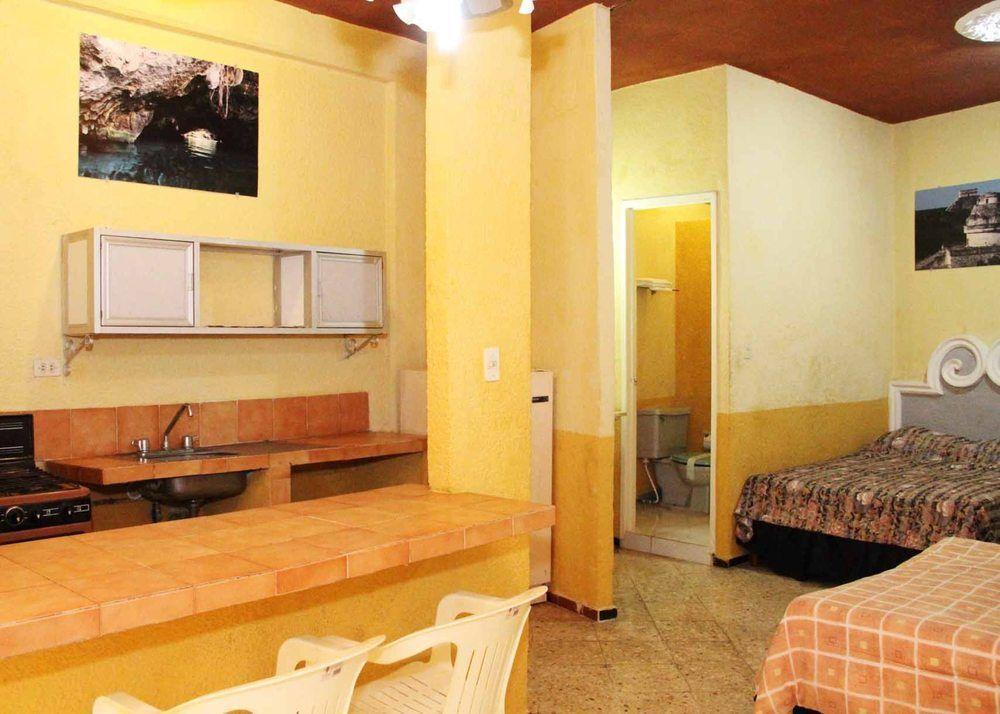 Hotel Suites Elia Noemi Мерида Екстериор снимка