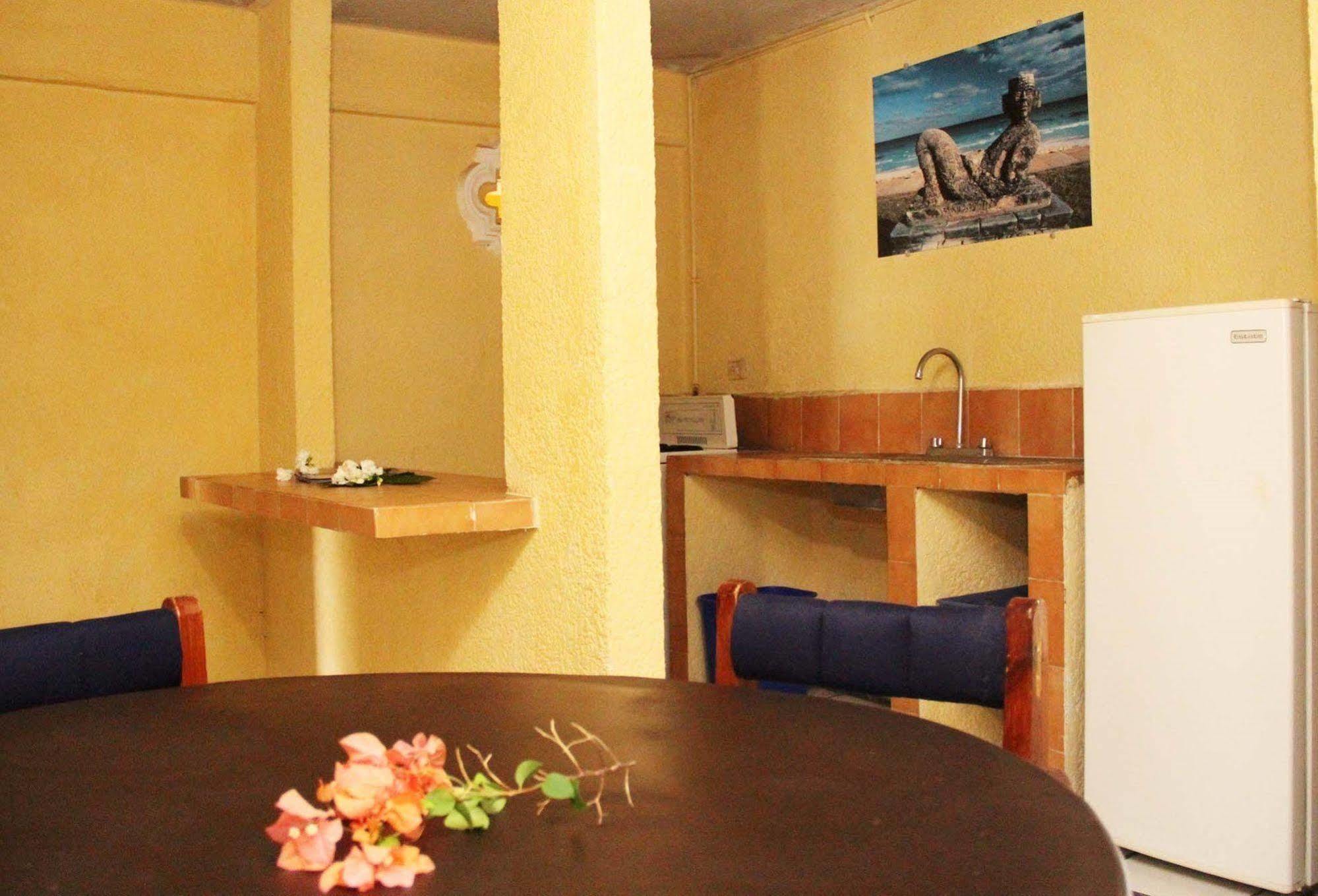 Hotel Suites Elia Noemi Мерида Екстериор снимка