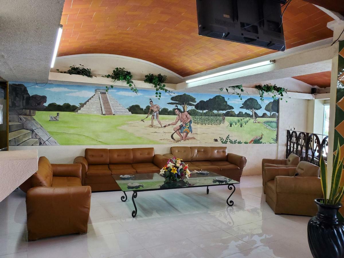 Hotel Suites Elia Noemi Мерида Екстериор снимка